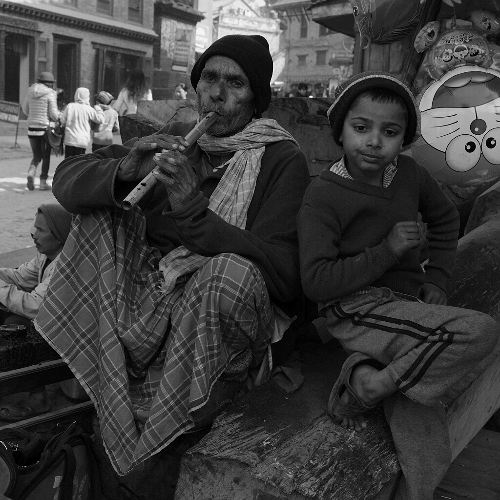 《发呆——关于幸福的尼泊尔样本之七》